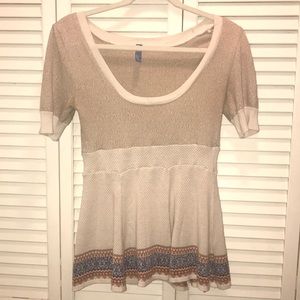 Free People cute knit top